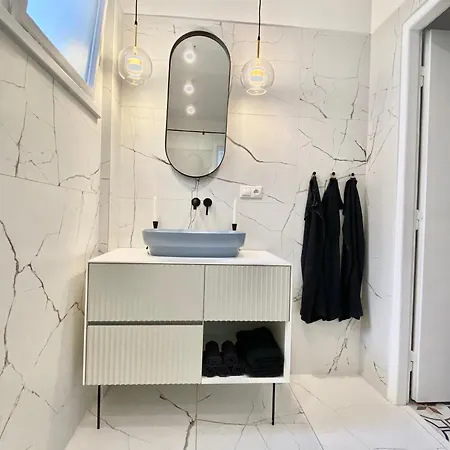 Apartmán Franakrala Apartment In Old Town With Balcony *