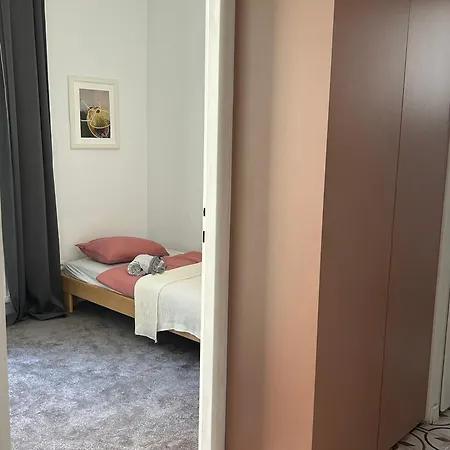 Apartment Franakrala In Old Town Close To Presidential Palace *