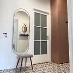 Frana By Ellements In Old Town With Balcony Apartamento