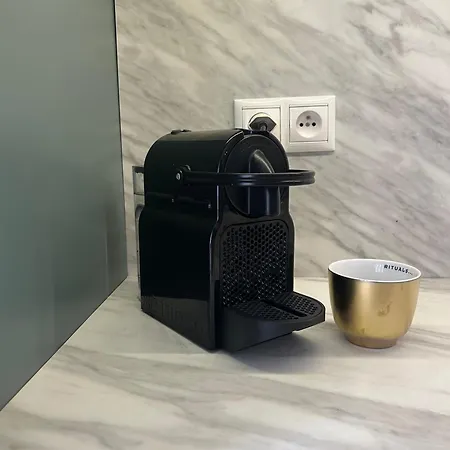 Frana By Ellements In Old Town With Balcony * 브라티슬라바